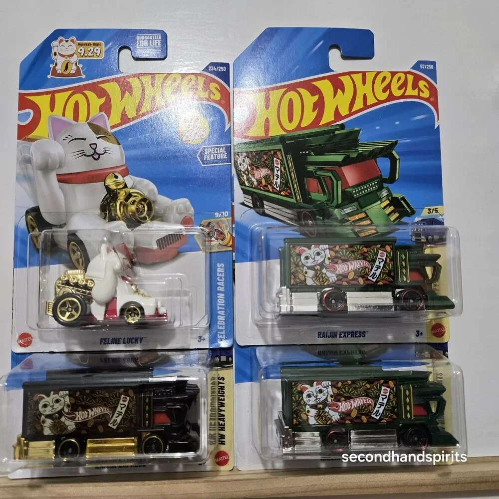 Hot Wheels Lot of 4, Feline Lucky White + Raijin Express Green Black Lot